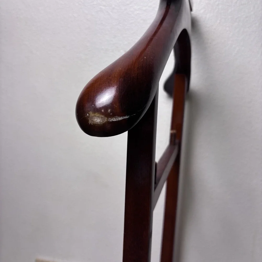 Wooden Gentlemans Valet Stand Clothes Butler Suit Hanger Rack VTG Made In Italy